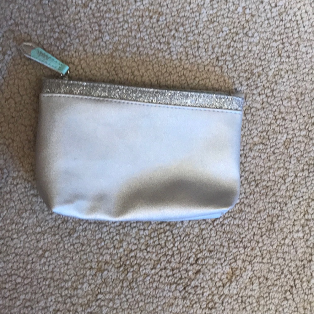 Ipsy cosmetic bag- Silver with glitter trim